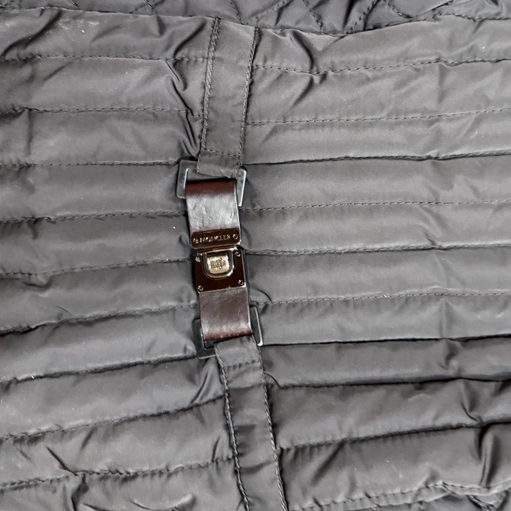 Moncler
Fur Hood leather parka brown vintage - Picture 15 of 16